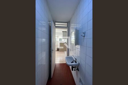 Casa à venda com 267m², 4 quartos e 3 vagas Casa à venda com 267m², 4 quartos e 3 vagasBanheiro de Serviço