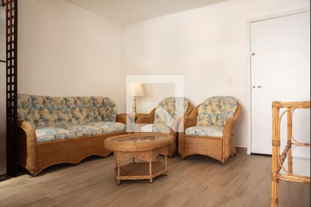 Sala/Cozinha de apartamento para alugar com 2 quartos, 55m² em Vila da Saúde, São Paulo