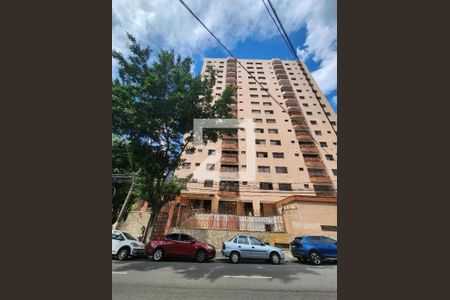 Apartamento à venda com 170m², 3 quartos e 2 vagas Apartamento à venda com 170m², 3 quartos e 2 vagasFachada