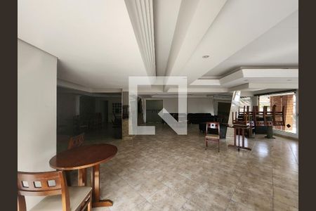 Apartamento à venda com 170m², 3 quartos e 2 vagas Apartamento à venda com 170m², 3 quartos e 2 vagasÁrea comum - Salão de festas