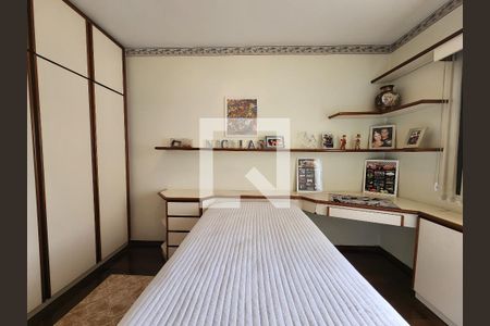 Apartamento à venda com 170m², 3 quartos e 2 vagas Apartamento à venda com 170m², 3 quartos e 2 vagasQuarto 1