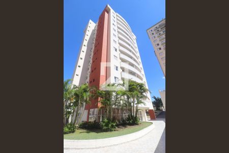 Apartamento à venda com 72m², 3 quartos e 2 vagasFachada