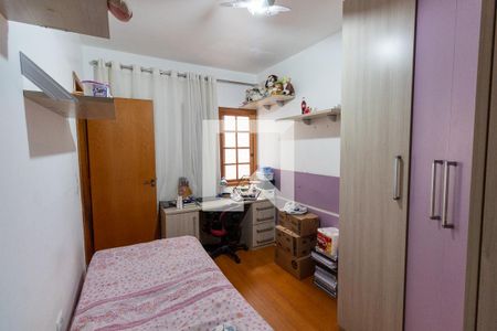 Casa à venda com 220m², 3 quartos e 6 vagasQuarto Suíte 2