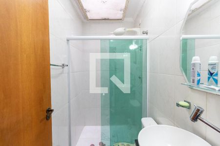 Casa à venda com 220m², 3 quartos e 6 vagasBanheiro da Suíte 1