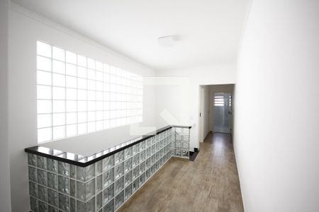 Casa à venda com 360m², 4 quartos e 6 vagasCorredor