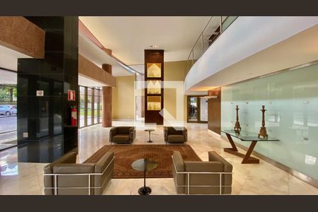 Apartamento à venda com 271m², 3 quartos e 4 vagasHall social