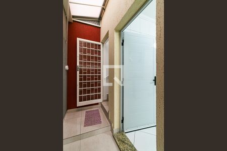 Casa à venda com 257m², 3 quartos e 3 vagas Casa à venda com 257m², 3 quartos e 3 vagasCoredor Externo