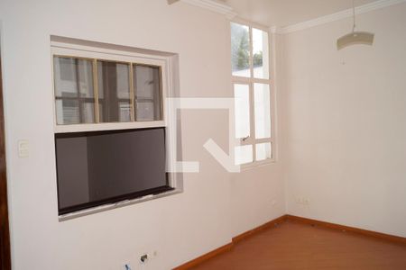 Casa à venda com 810m², 12 quartos e 2 vagasQuarto 6