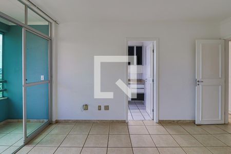 Sala de apartamento para alugar com 3 quartos, 70m² em Santa Tereza, Belo Horizonte