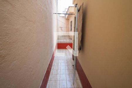 Casa à venda com 234m², 3 quartos e 5 vagas Casa à venda com 234m², 3 quartos e 5 vagasÁrea de Serviço - Quintal