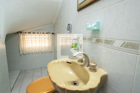 Casa à venda com 234m², 3 quartos e 5 vagas Casa à venda com 234m², 3 quartos e 5 vagasLavabo