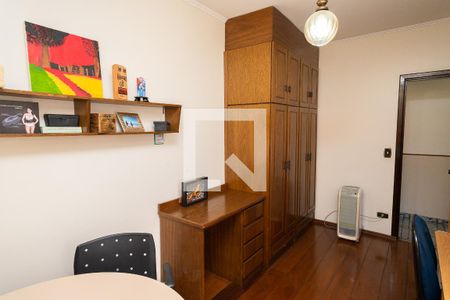 Casa à venda com 234m², 3 quartos e 5 vagas Casa à venda com 234m², 3 quartos e 5 vagasQuarto 2