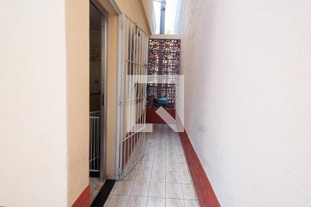 Casa à venda com 234m², 3 quartos e 5 vagas Casa à venda com 234m², 3 quartos e 5 vagasÁrea de Serviço - Quintal