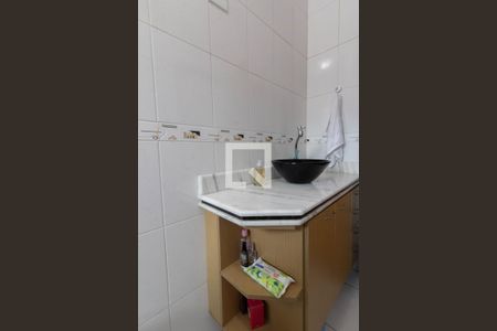 Casa à venda com 228m², 3 quartos e 2 vagas Casa à venda com 228m², 3 quartos e 2 vagasBanheiro da Suíte 3