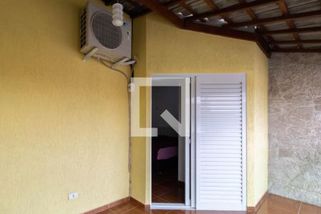 Casa à venda com 228m², 3 quartos e 2 vagas Casa à venda com 228m², 3 quartos e 2 vagasVaranda da Suíte 1