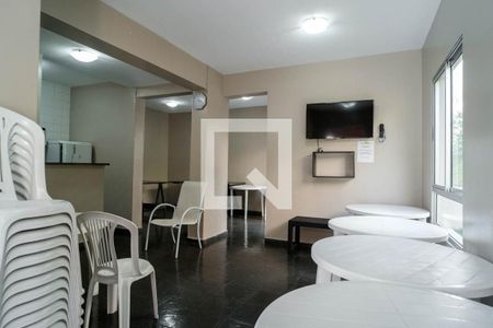 Apartamento à venda com 98m², 2 quartos e 1 vaga Apartamento à venda com 98m², 2 quartos e 1 vagaÁrea comum