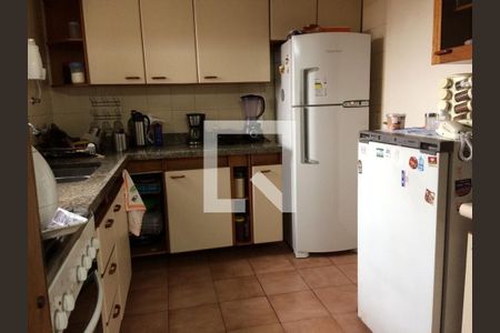 Apartamento à venda com 216m², 4 quartos e 3 vagas