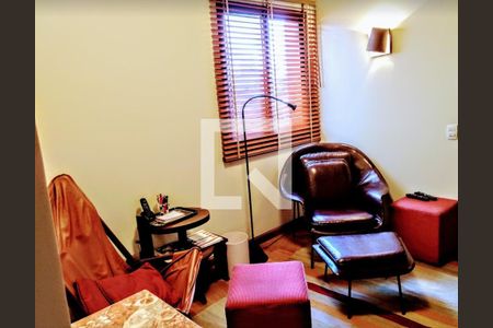 Apartamento à venda com 272m², 4 quartos e 3 vagas