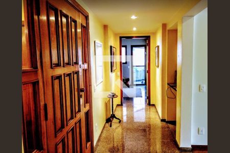 Apartamento à venda com 272m², 4 quartos e 3 vagas