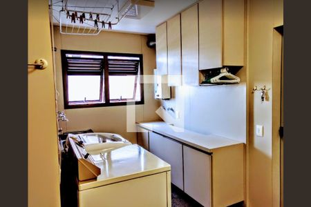 Apartamento à venda com 272m², 4 quartos e 3 vagas