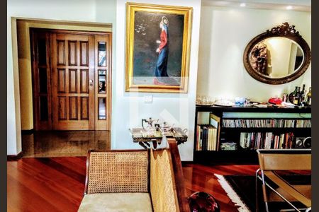 Apartamento à venda com 272m², 4 quartos e 3 vagas