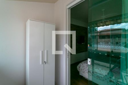 Casa à venda com 245m², 3 quartos e 3 vagasQuarto 3 - Suíte