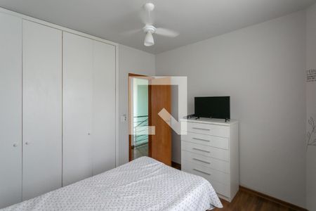 Casa à venda com 245m², 3 quartos e 3 vagasQuarto 2