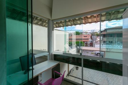 Casa à venda com 245m², 3 quartos e 3 vagasQuarto 3 - Suíte