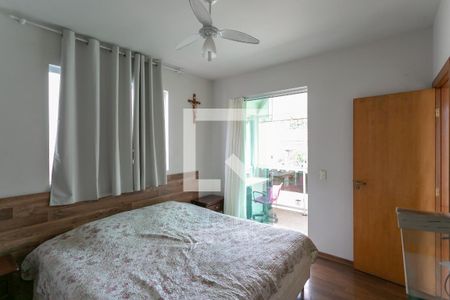 Casa à venda com 245m², 3 quartos e 3 vagasQuarto 3 - Suíte