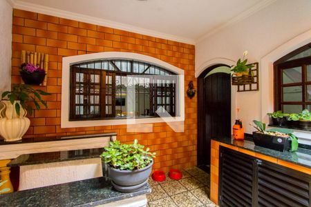 Casa à venda com 380m², 3 quartos e 6 vagas Casa à venda com 380m², 3 quartos e 6 vagasÁrea de serviço