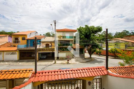 Casa à venda com 380m², 3 quartos e 6 vagas Casa à venda com 380m², 3 quartos e 6 vagasVista da área externa