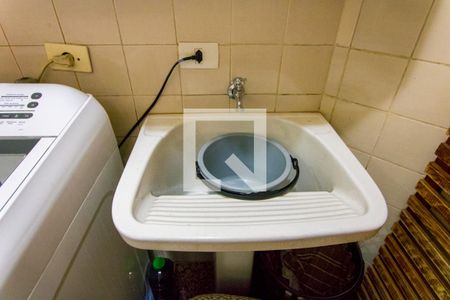 Casa à venda com 380m², 3 quartos e 6 vagas Casa à venda com 380m², 3 quartos e 6 vagasÁrea de serviço