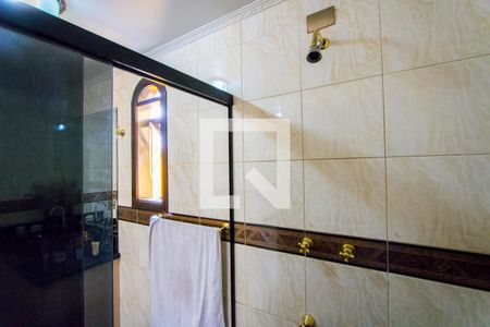 Casa à venda com 380m², 3 quartos e 6 vagas Casa à venda com 380m², 3 quartos e 6 vagasBanheiro do quarto 1