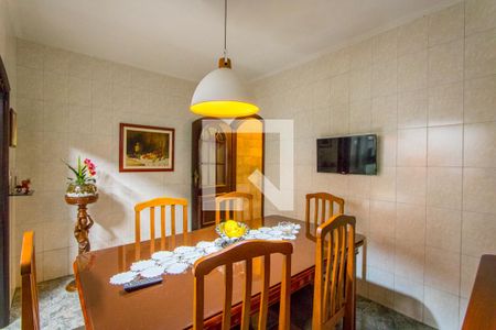 Casa à venda com 380m², 3 quartos e 6 vagas Casa à venda com 380m², 3 quartos e 6 vagasCopa/Cozinha