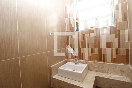 Casa à venda com 145m², 3 quartos e 2 vagasLavabo