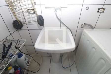 Casa à venda com 145m², 3 quartos e 2 vagasÁrea de Serviço