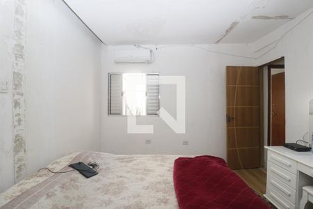 Casa à venda com 145m², 3 quartos e 2 vagasQuarto 2 - Suíte