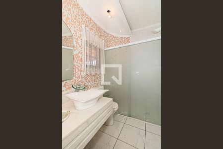 Casa à venda com 360m², 3 quartos e 2 vagasBanheiro da Suíte