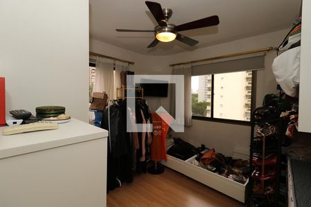 Apartamento à venda com 210m², 4 quartos e 3 vagas Apartamento à venda com 210m², 4 quartos e 3 vagasQuarto 1