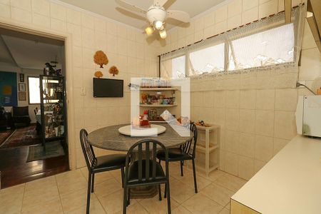 Apartamento à venda com 210m², 4 quartos e 3 vagas Apartamento à venda com 210m², 4 quartos e 3 vagasCopa da Cozinha