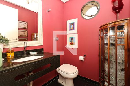 Apartamento à venda com 210m², 4 quartos e 3 vagas Apartamento à venda com 210m², 4 quartos e 3 vagasLavabo