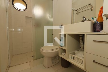 Apartamento à venda com 210m², 4 quartos e 3 vagas Apartamento à venda com 210m², 4 quartos e 3 vagasBanheiro Corredor