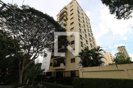 Apartamento à venda com 210m², 4 quartos e 3 vagas Apartamento à venda com 210m², 4 quartos e 3 vagasFachada