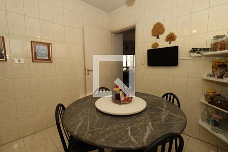 Apartamento à venda com 210m², 4 quartos e 3 vagas Apartamento à venda com 210m², 4 quartos e 3 vagasCopa da Cozinha