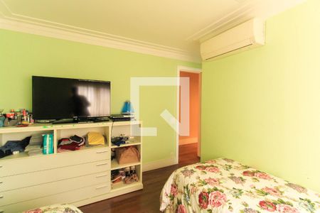 Apartamento à venda com 283m², 3 quartos e 4 vagasQuarto 2