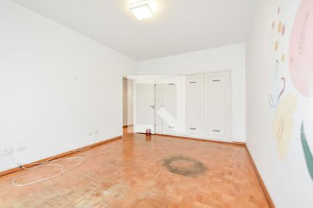 Apartamento à venda com 200m², 4 quartos e 2 vagas Apartamento à venda com 200m², 4 quartos e 2 vagasQuarto 1