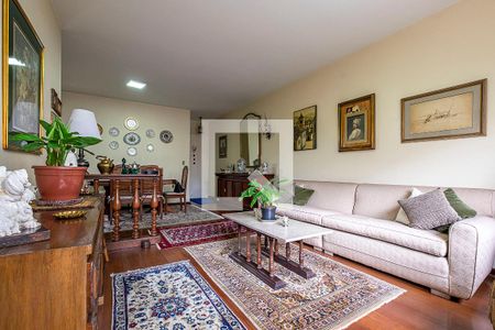 Sala de apartamento para alugar com 2 quartos, 90m² em Cerqueira César, São Paulo