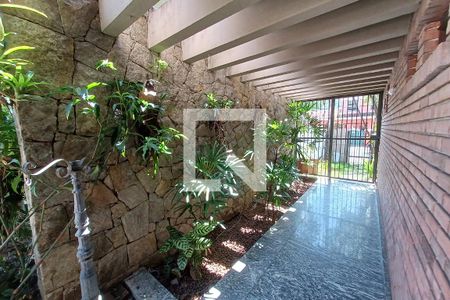 Casa à venda com 450m², 5 quartos e 3 vagasVaranda acesso