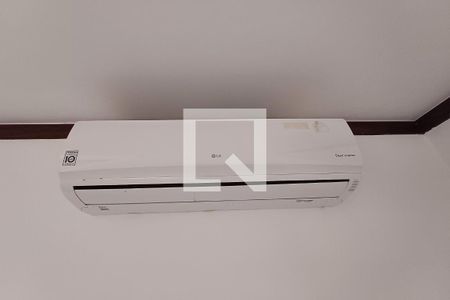 Casa à venda com 450m², 5 quartos e 3 vagasSuíte