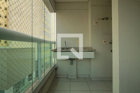 Apartamento para alugar com 45m², 1 quarto e 1 vagaVaranda